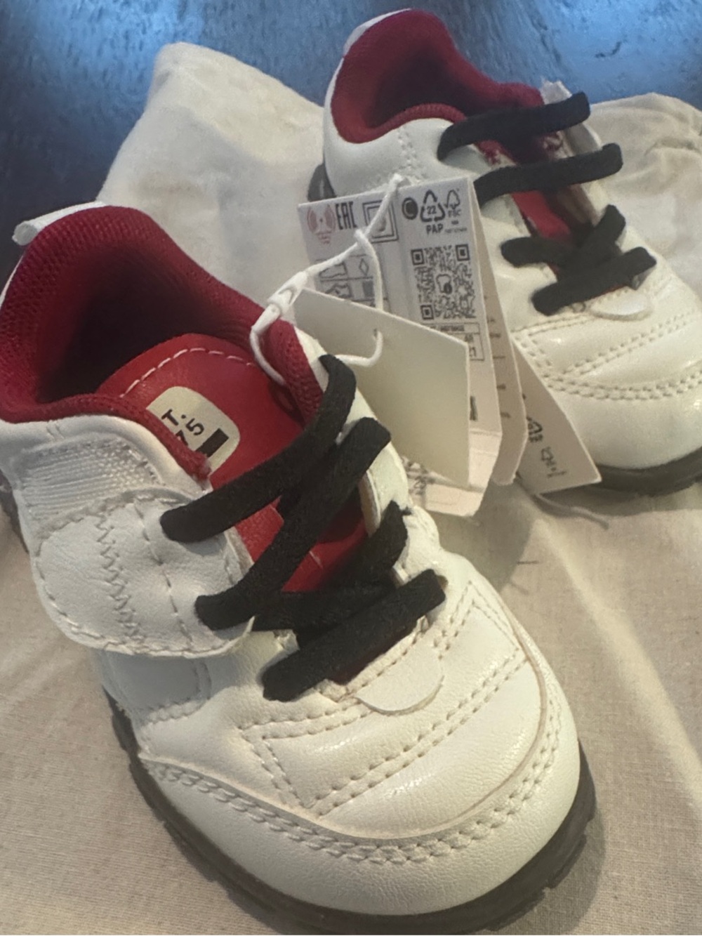 Barefoot White and Red Sneakers with Black Laces